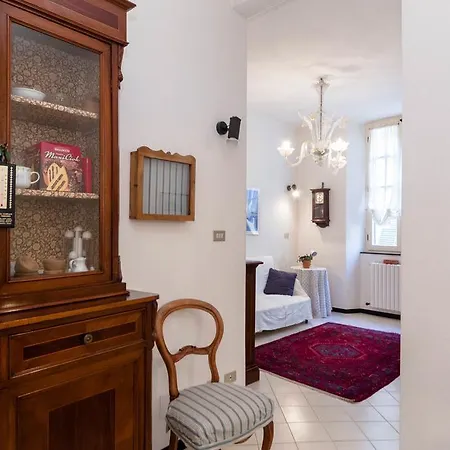 Downtown Flat Chiavari